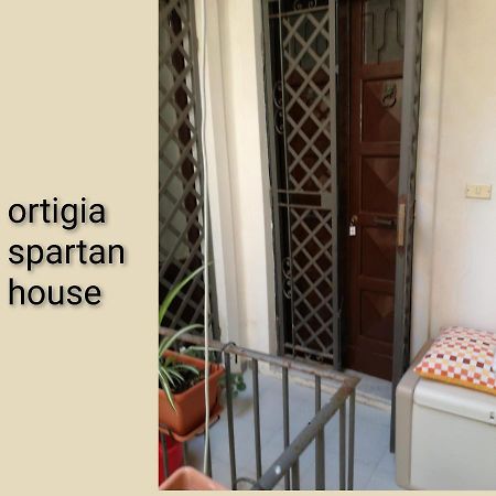 Ortigia Spartan House 2 Siraküza Dış mekan fotoğraf
